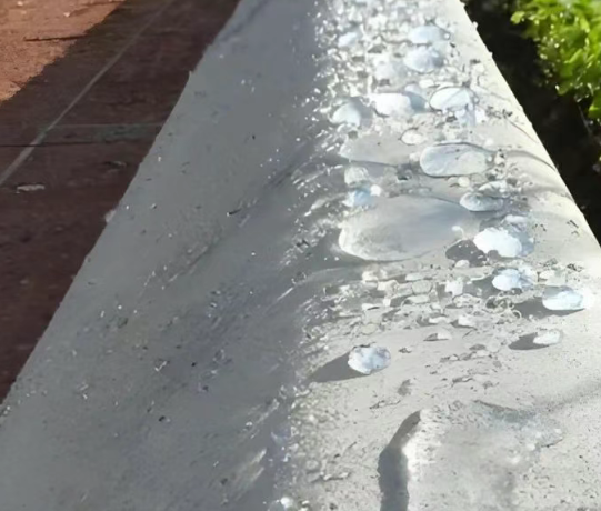 感城镇硅烷浸渍涂料在混凝土保护中的应用